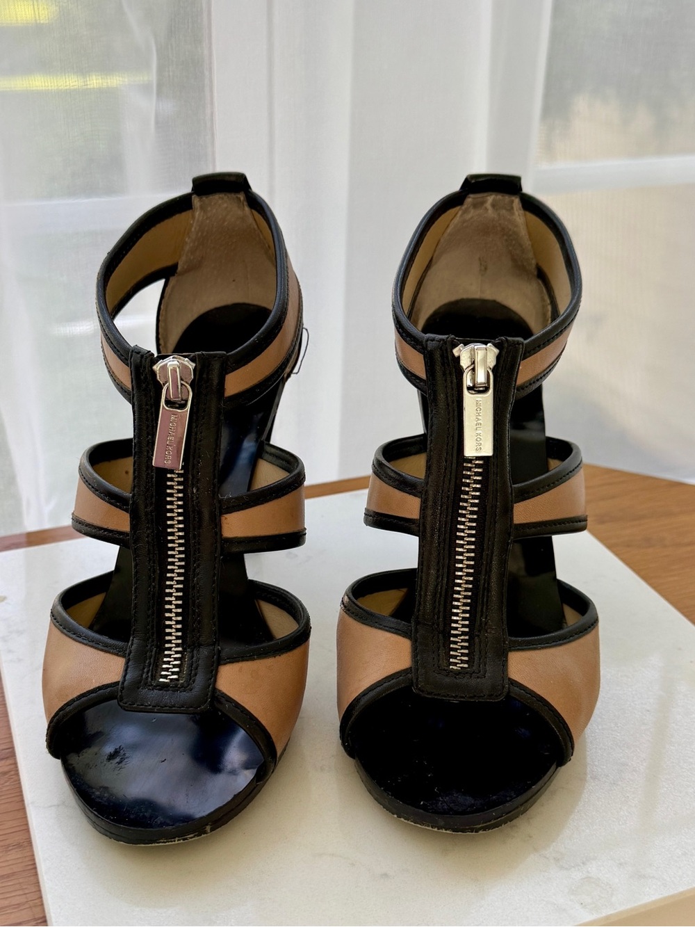 Michael Kors Berkeley T-strap Platform Heels 6.5
